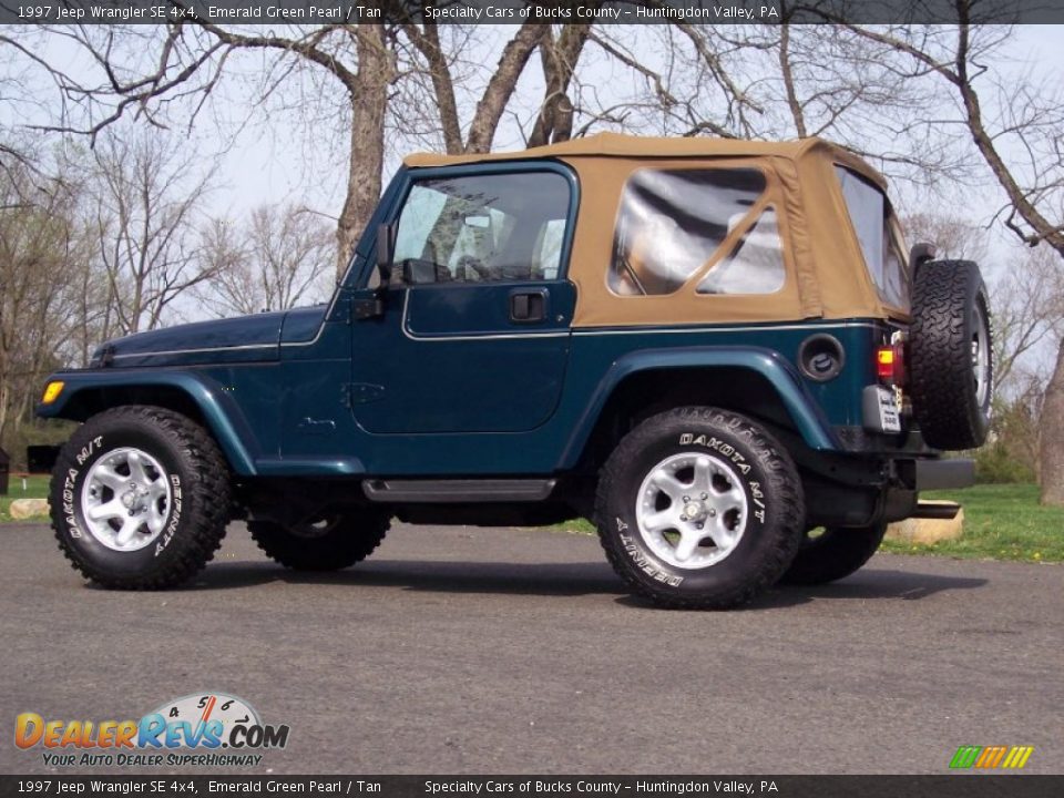 1997 Jeep Wrangler SE 4x4 Emerald Green Pearl / Tan Photo #5