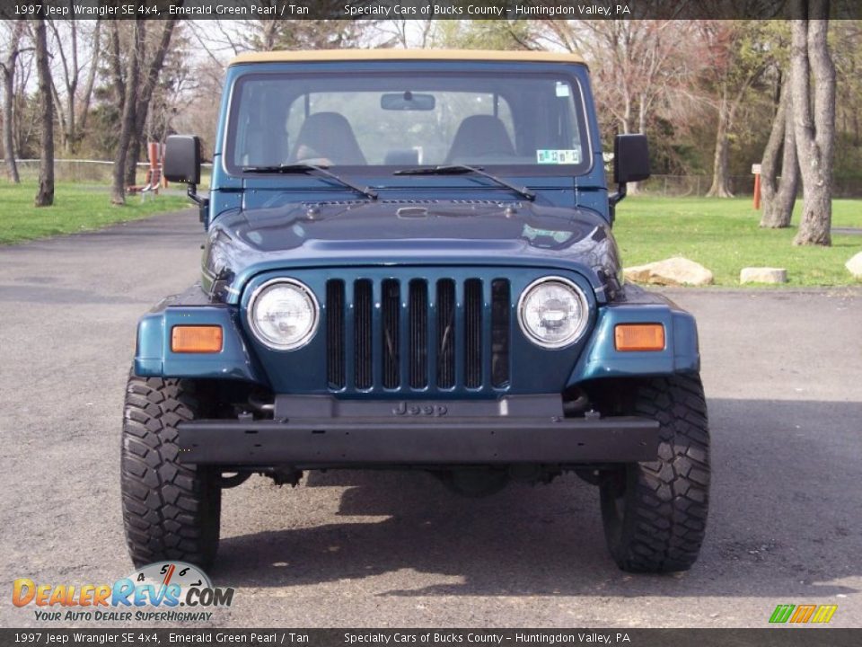 1997 Jeep Wrangler SE 4x4 Emerald Green Pearl / Tan Photo #9
