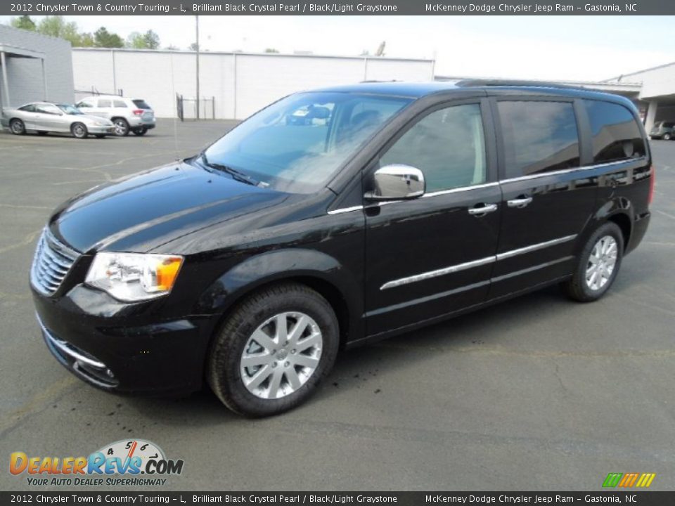 2012 Chrysler Town & Country Touring - L Brilliant Black Crystal Pearl / Black/Light Graystone Photo #1