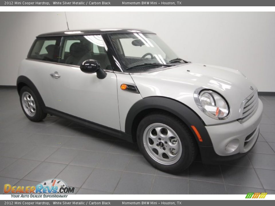 Front 3/4 View of 2012 Mini Cooper Hardtop Photo #1