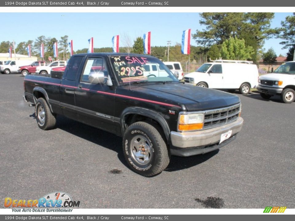 1994 Dodge Dakota SLT Extended Cab 4x4 Black / Gray Photo #3
