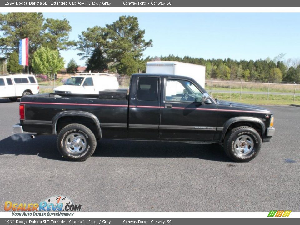 1994 Dodge Dakota SLT Extended Cab 4x4 Black / Gray Photo #4