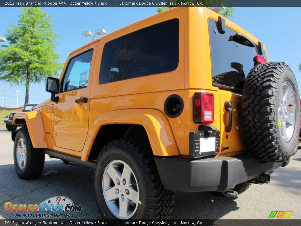 2012 Jeep Wrangler Rubicon 4X4 Dozer Yellow / Black Photo 2