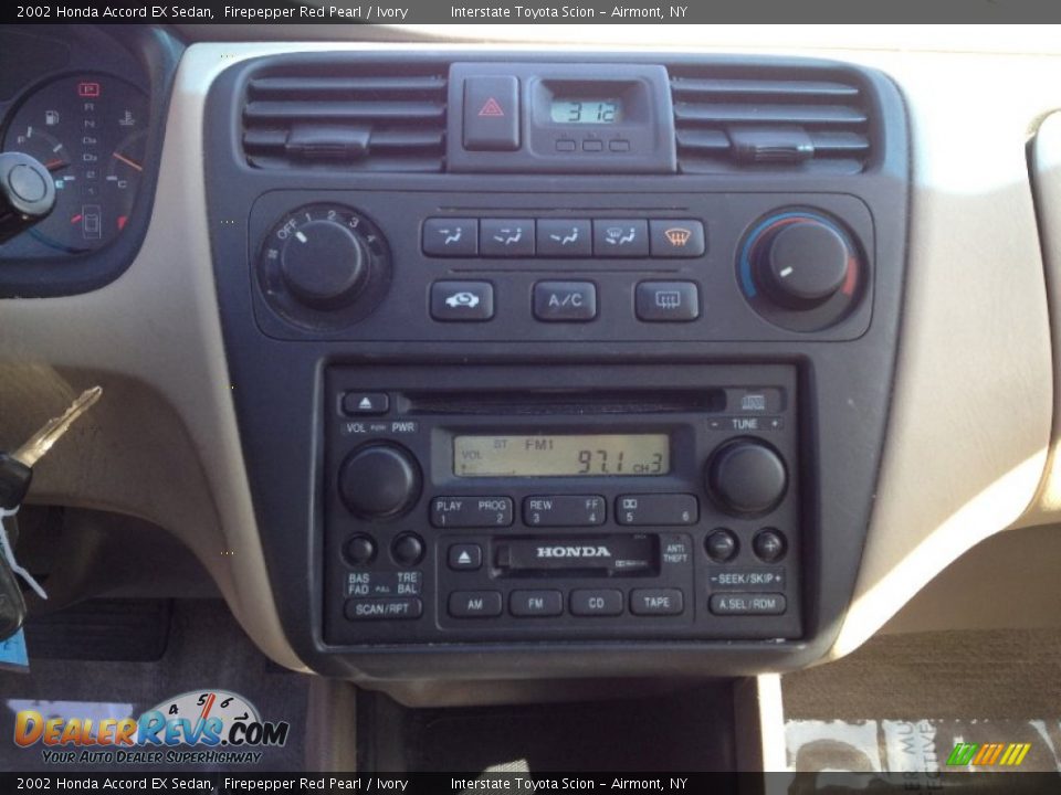 2002 Honda Accord EX Sedan Firepepper Red Pearl / Ivory Photo #24