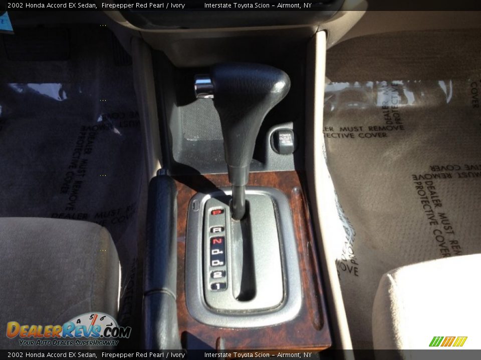 2002 Honda Accord EX Sedan Firepepper Red Pearl / Ivory Photo #25