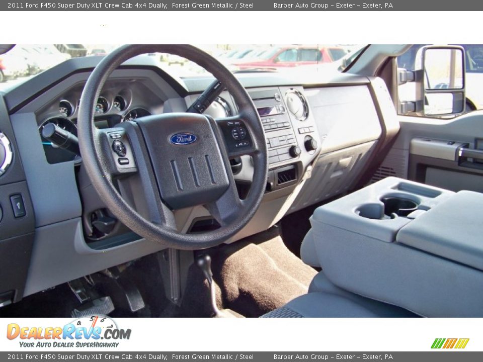 Dashboard of 2011 Ford F450 Super Duty XLT Crew Cab 4x4 Dually Photo #13