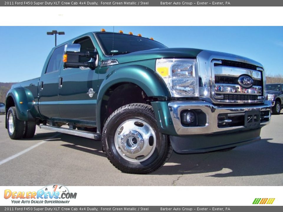 Front 3/4 View of 2011 Ford F450 Super Duty XLT Crew Cab 4x4 Dually Photo #29