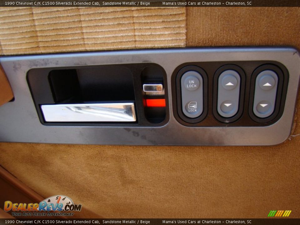 Controls of 1990 Chevrolet C/K C1500 Silverado Extended Cab Photo #18