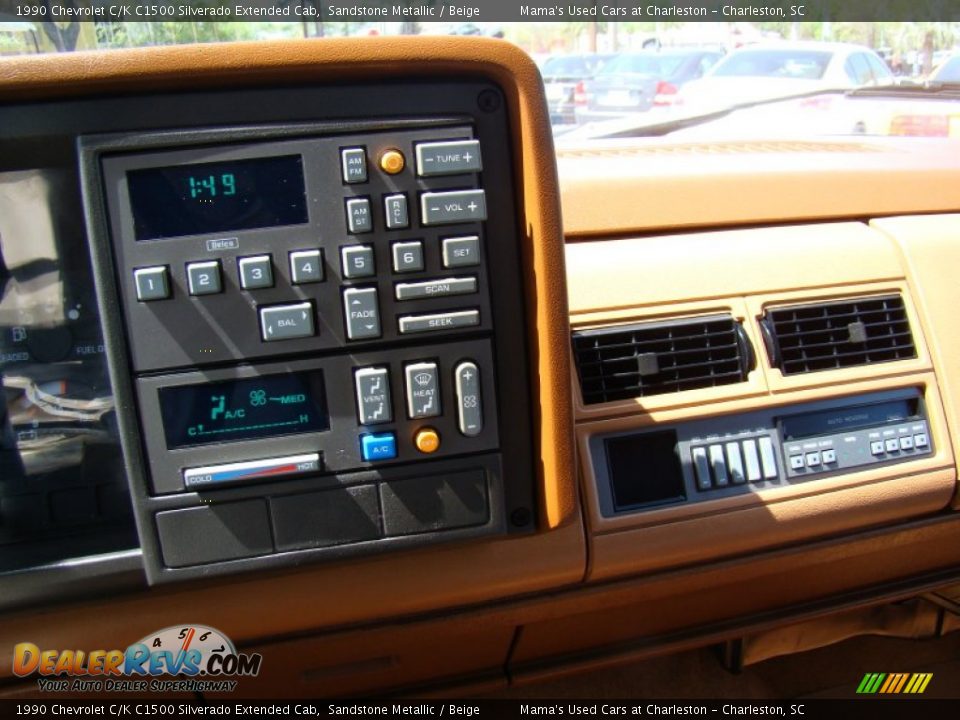 Controls of 1990 Chevrolet C/K C1500 Silverado Extended Cab Photo #19