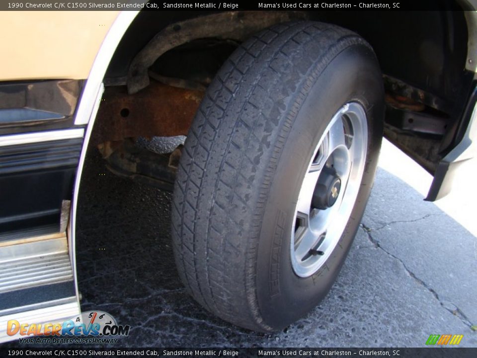 1990 Chevrolet C/K C1500 Silverado Extended Cab Sandstone Metallic / Beige Photo #24