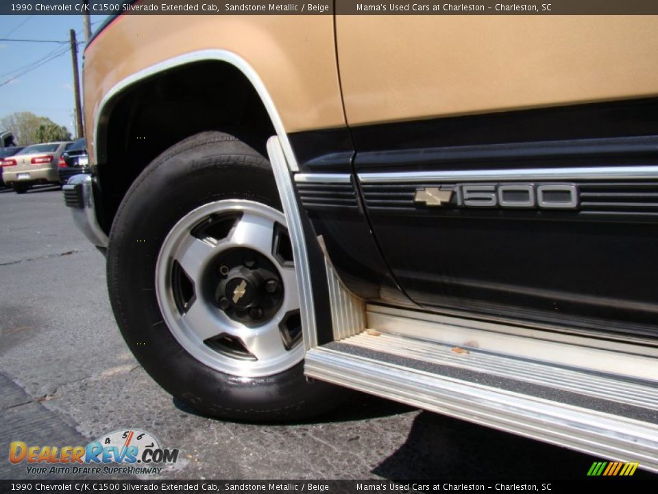 1990 Chevrolet C/K C1500 Silverado Extended Cab Sandstone Metallic / Beige Photo #29