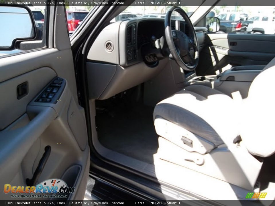 2005 Chevrolet Tahoe LS 4x4 Dark Blue Metallic / Gray/Dark Charcoal Photo #5
