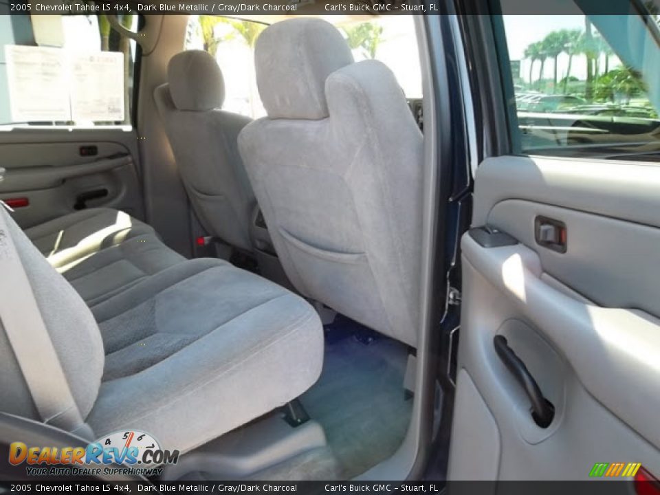 2005 Chevrolet Tahoe LS 4x4 Dark Blue Metallic / Gray/Dark Charcoal Photo #15