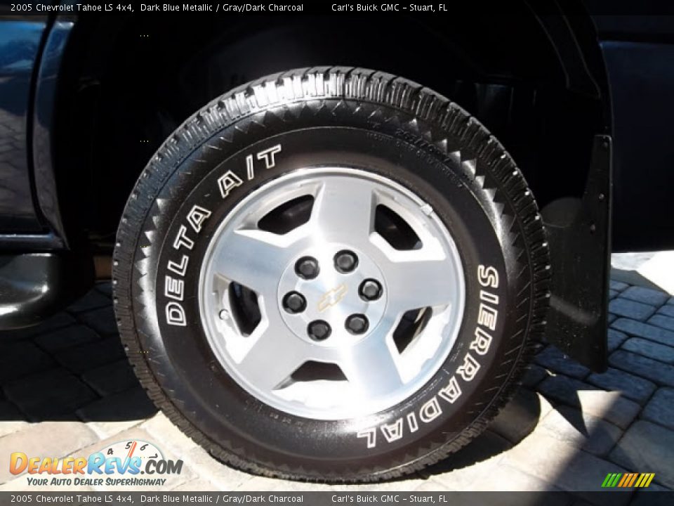 2005 Chevrolet Tahoe LS 4x4 Dark Blue Metallic / Gray/Dark Charcoal Photo #19