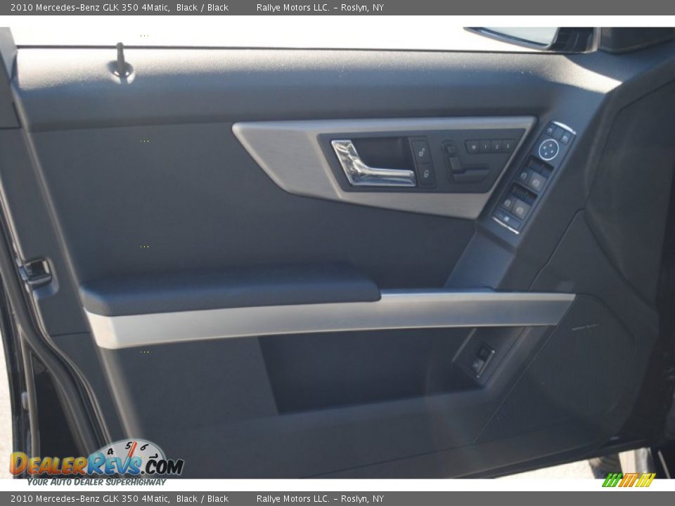 2010 Mercedes-Benz GLK 350 4Matic Black / Black Photo #11