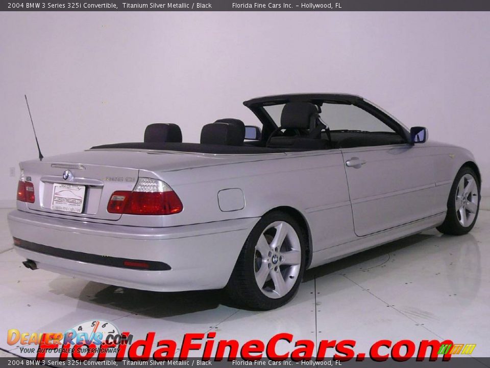 2004 BMW 3 Series 325i Convertible Titanium Silver Metallic / Black Photo #2