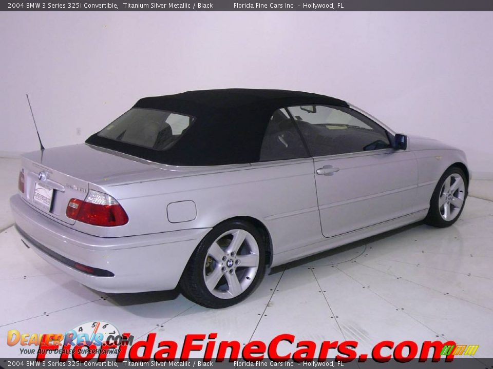2004 BMW 3 Series 325i Convertible Titanium Silver Metallic / Black Photo #9