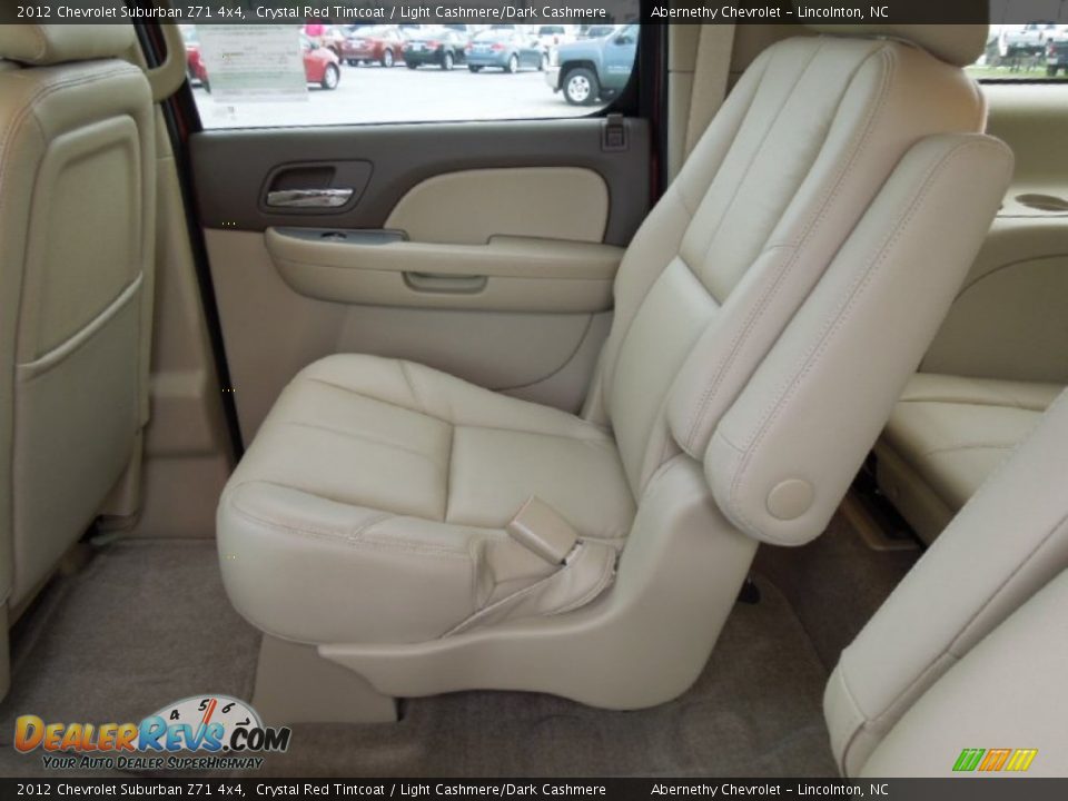 2012 Chevrolet Suburban Z71 4x4 Crystal Red Tintcoat / Light Cashmere/Dark Cashmere Photo #17