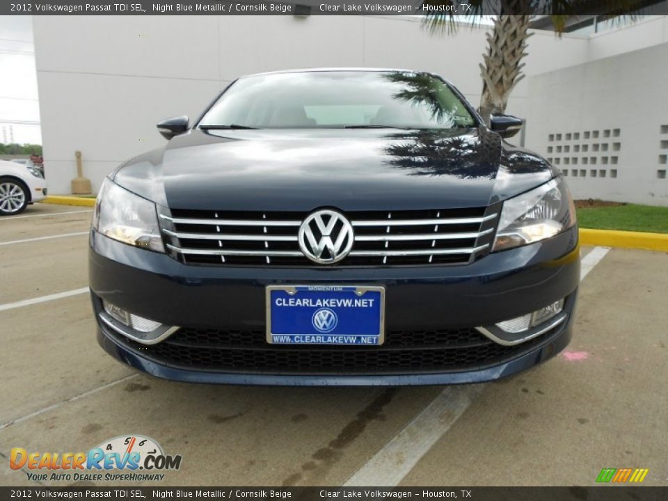 2012 Volkswagen Passat TDI SEL Night Blue Metallic / Cornsilk Beige Photo #2