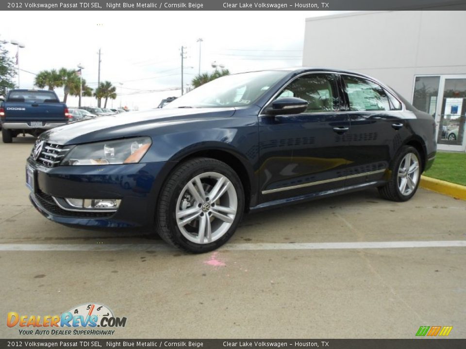 2012 Volkswagen Passat TDI SEL Night Blue Metallic / Cornsilk Beige Photo #3