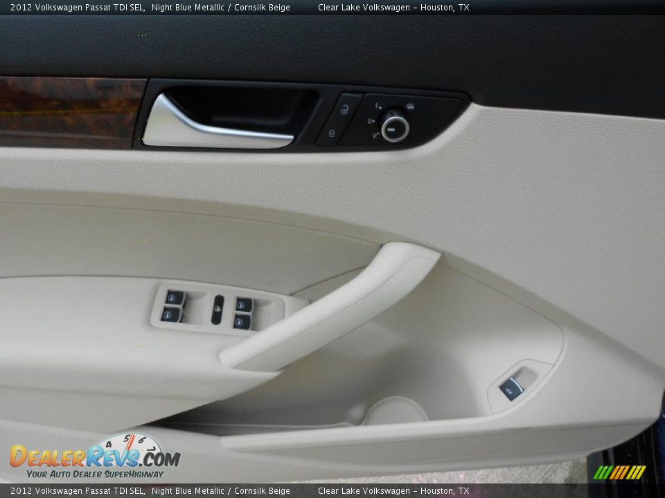 2012 Volkswagen Passat TDI SEL Night Blue Metallic / Cornsilk Beige Photo #20
