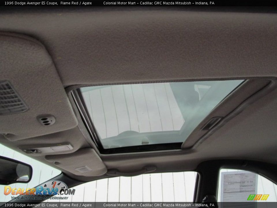 1996 Dodge Avenger ES Coupe Flame Red / Agate Photo #10