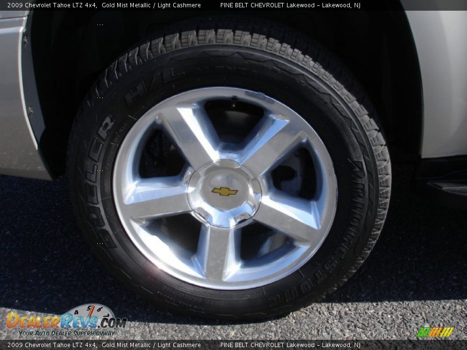 2009 Chevrolet Tahoe LTZ 4x4 Gold Mist Metallic / Light Cashmere Photo #8