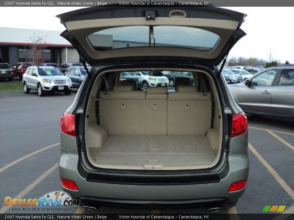 2007 Hyundai Santa Fe GLS Trunk Photo #9