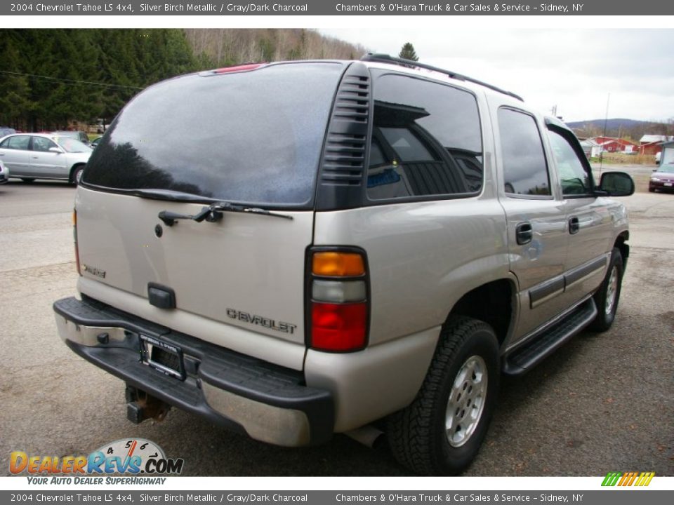 2004 Chevrolet Tahoe LS 4x4 Silver Birch Metallic / Gray/Dark Charcoal Photo #19