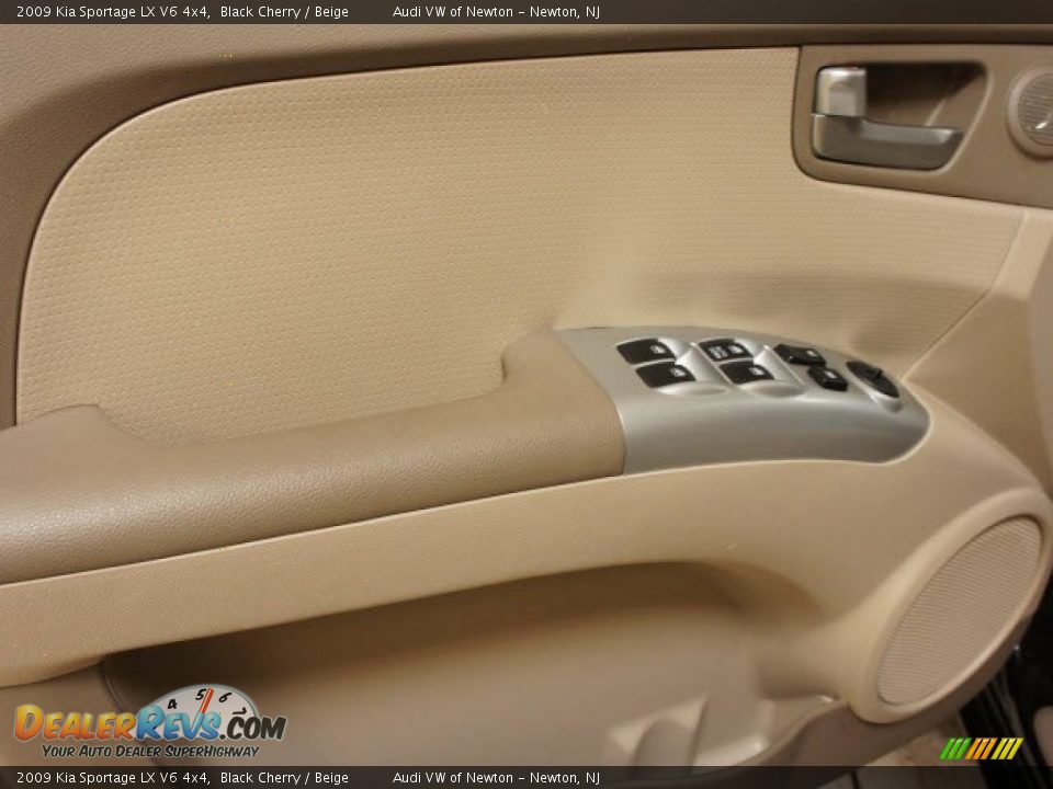 2009 Kia Sportage LX V6 4x4 Black Cherry / Beige Photo #25