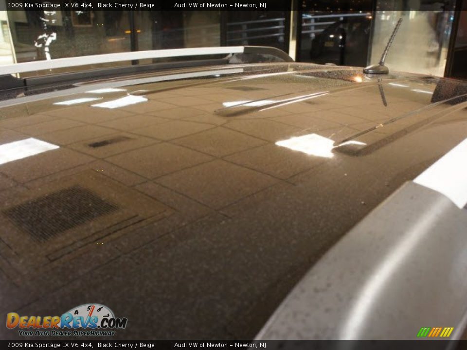 2009 Kia Sportage LX V6 4x4 Black Cherry / Beige Photo #27