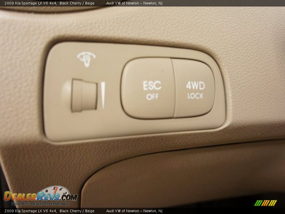 2009 Kia Sportage LX V6 4x4 Black Cherry / Beige Photo #32