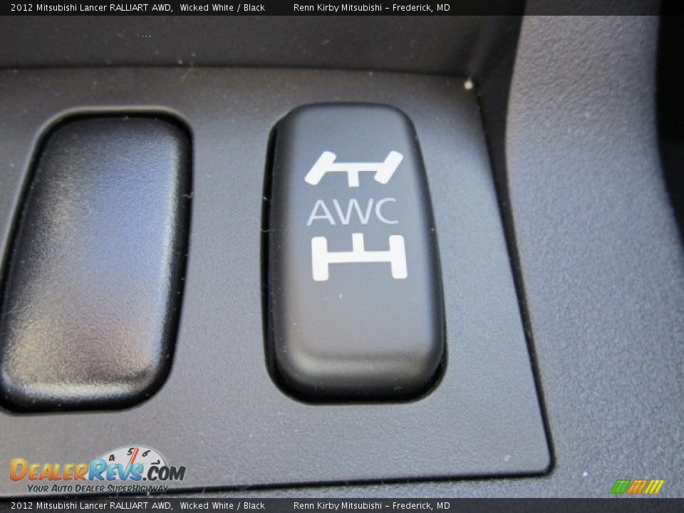 2012 Mitsubishi Lancer RALLIART AWD Wicked White / Black Photo #19