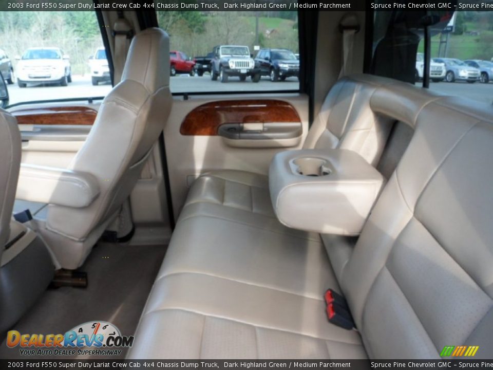 Medium Parchment Interior - 2003 Ford F550 Super Duty Lariat Crew Cab 4x4 Chassis Dump Truck Photo #24