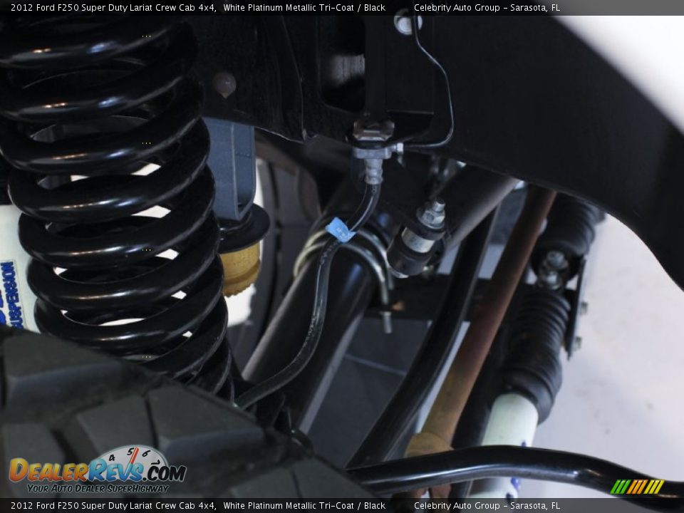 2012 Ford F250 Super Duty Lariat Crew Cab 4x4 White Platinum Metallic Tri-Coat / Black Photo #28