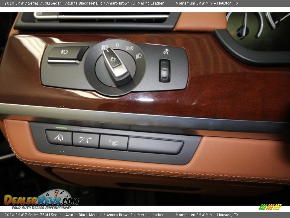 Controls of 2010 BMW 7 Series 750Li Sedan Photo #28