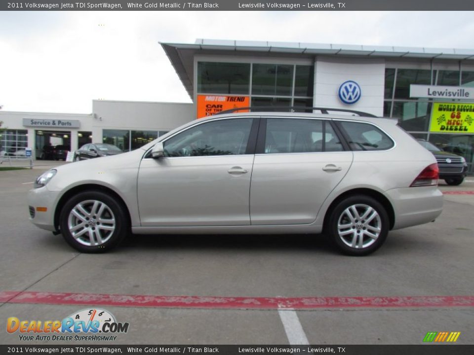 2011 Volkswagen Jetta TDI SportWagen White Gold Metallic / Titan Black Photo #2