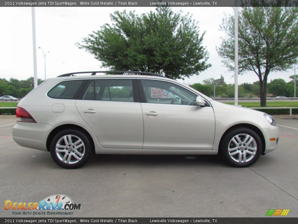 2011 Volkswagen Jetta TDI SportWagen White Gold Metallic / Titan Black Photo #6