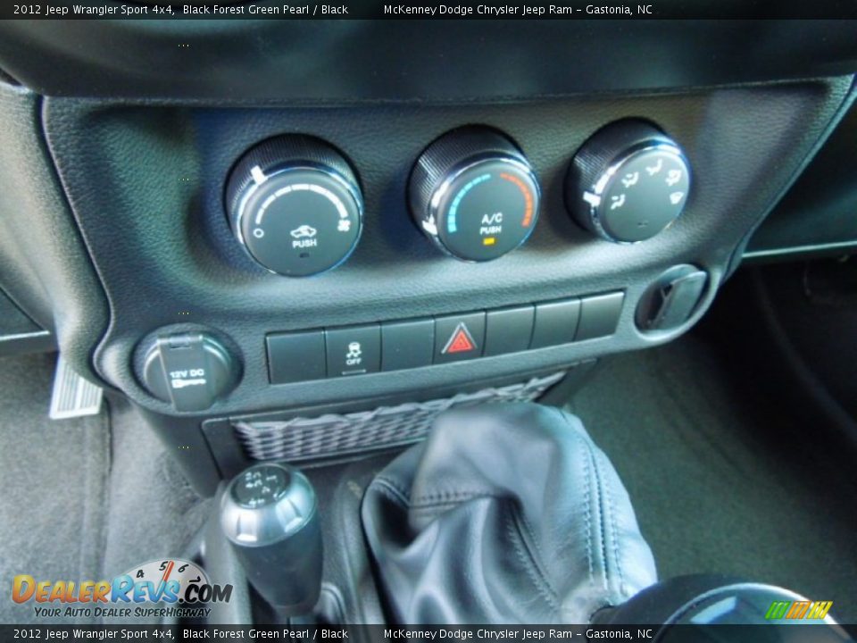 2012 Jeep Wrangler Sport 4x4 Black Forest Green Pearl / Black Photo #13