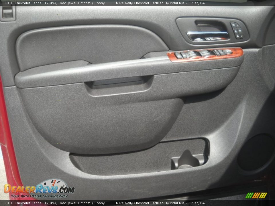 2010 Chevrolet Tahoe LTZ 4x4 Red Jewel Tintcoat / Ebony Photo #8