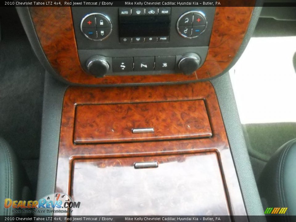 2010 Chevrolet Tahoe LTZ 4x4 Red Jewel Tintcoat / Ebony Photo #18