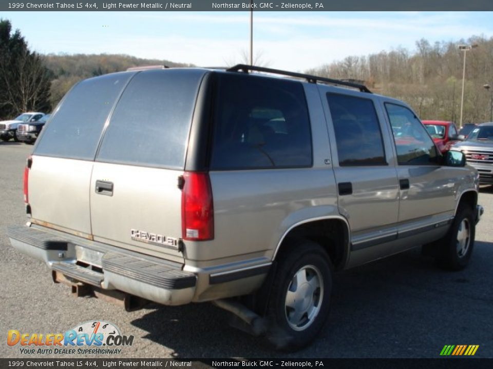 1999 Chevrolet Tahoe LS 4x4 Light Pewter Metallic / Neutral Photo #6