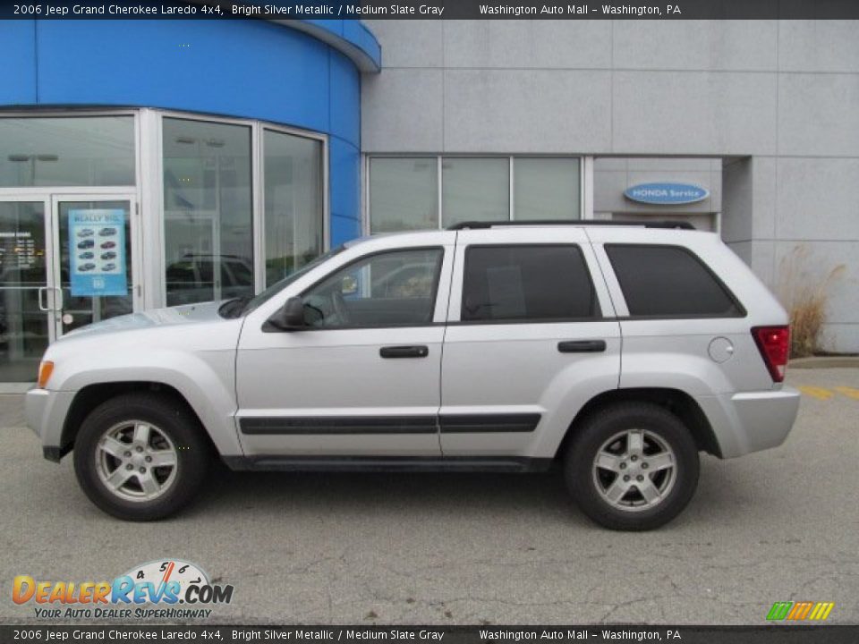 2006 Jeep Grand Cherokee Laredo 4x4 Bright Silver Metallic / Medium Slate Gray Photo #3