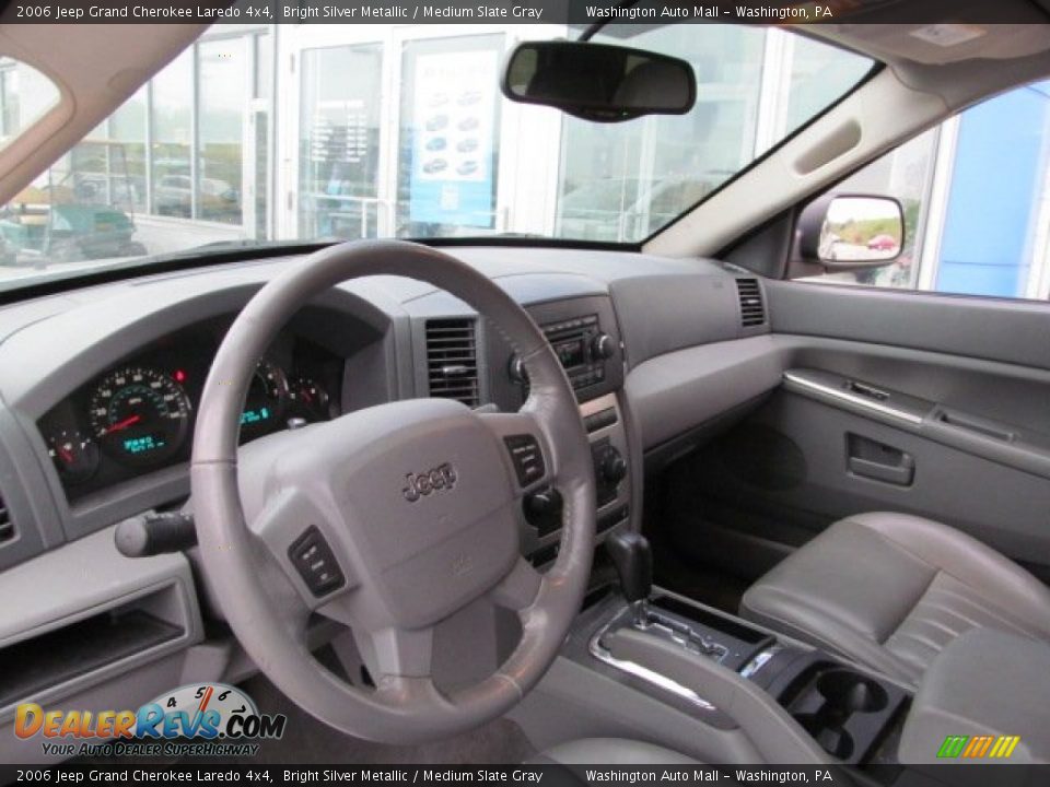 2006 Jeep Grand Cherokee Laredo 4x4 Bright Silver Metallic / Medium Slate Gray Photo #8
