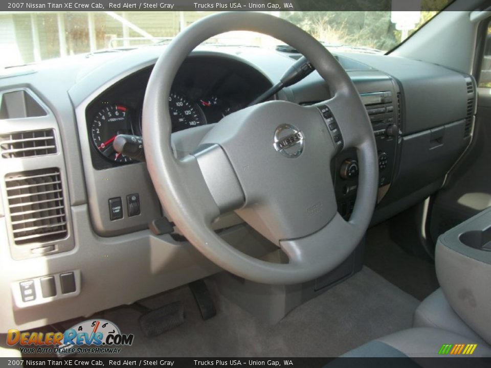2007 Nissan Titan XE Crew Cab Red Alert / Steel Gray Photo #8