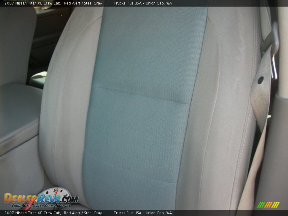 2007 Nissan Titan XE Crew Cab Red Alert / Steel Gray Photo #11