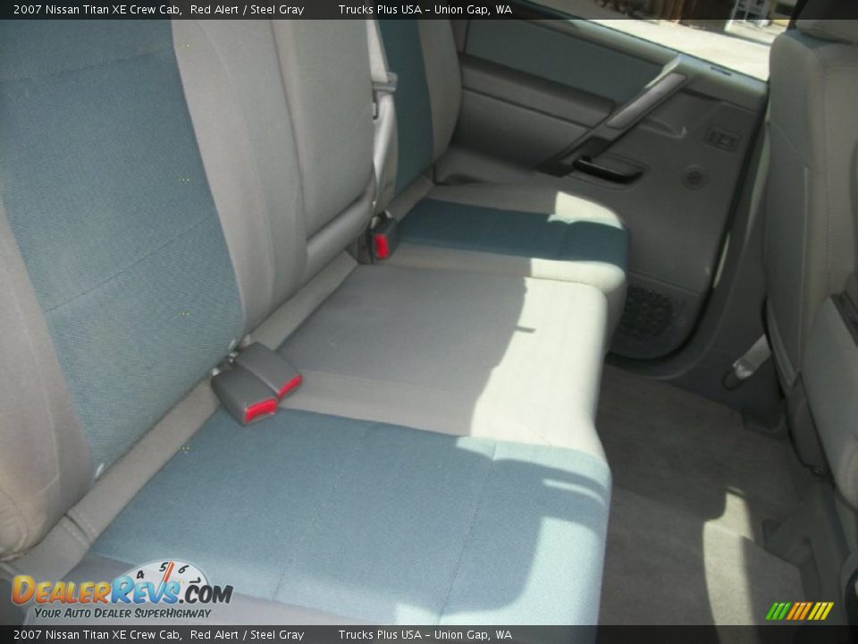 2007 Nissan Titan XE Crew Cab Red Alert / Steel Gray Photo #27