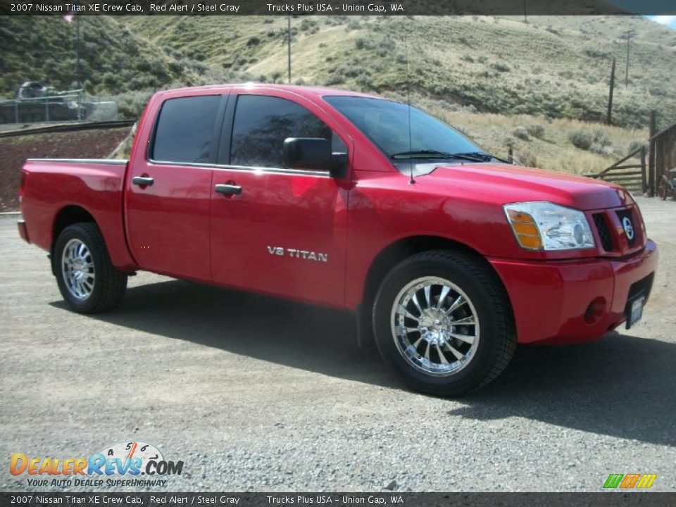 2007 Nissan Titan XE Crew Cab Red Alert / Steel Gray Photo #36