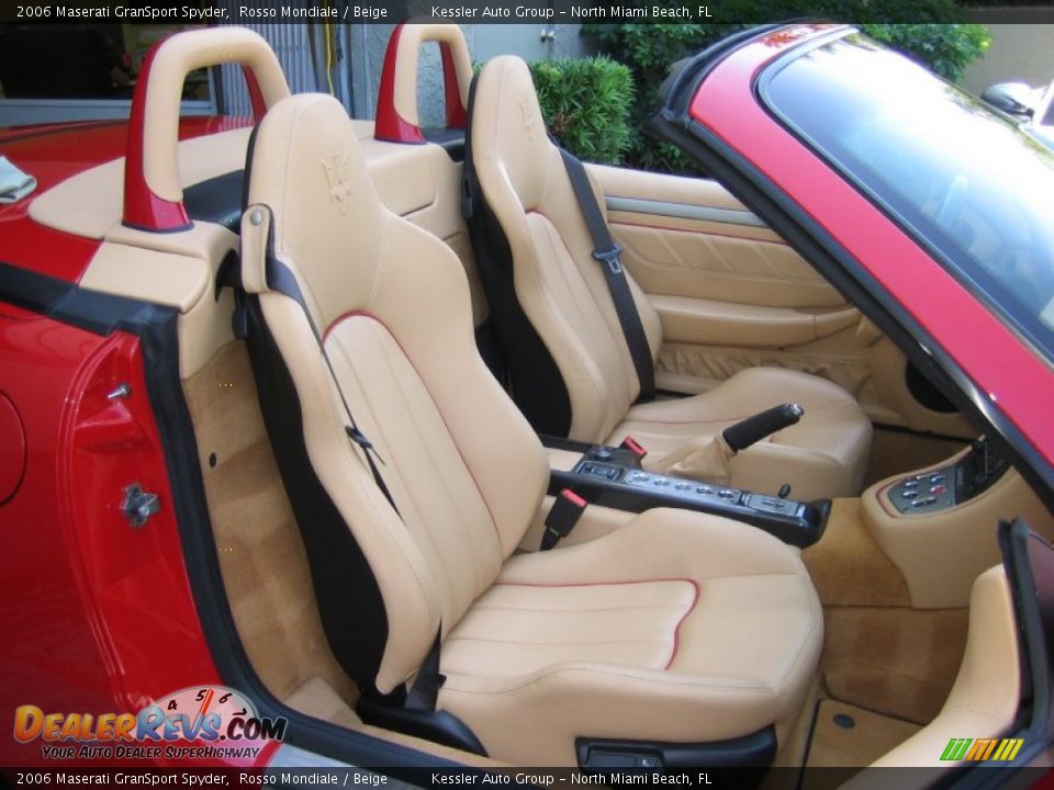 Beige Interior - 2006 Maserati GranSport Spyder Photo #16