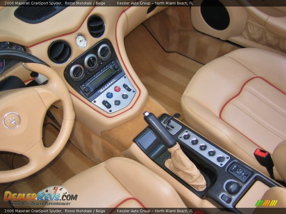 2006 Maserati GranSport Spyder Rosso Mondiale / Beige Photo #30